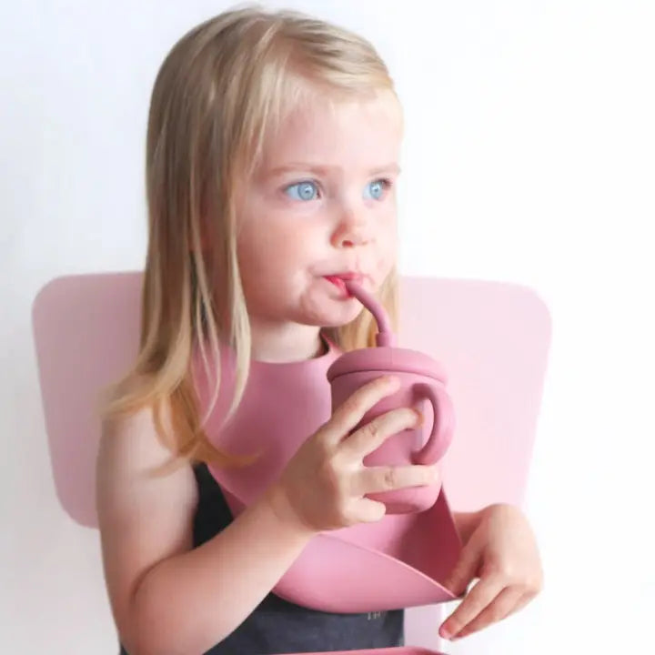 Drikkekopp med Sugerør i Silikon Dusty Rose
