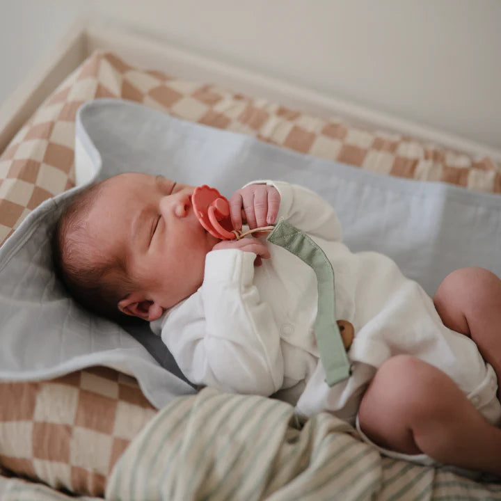 Mushie Smokkesnor Olive/Shifting Sand