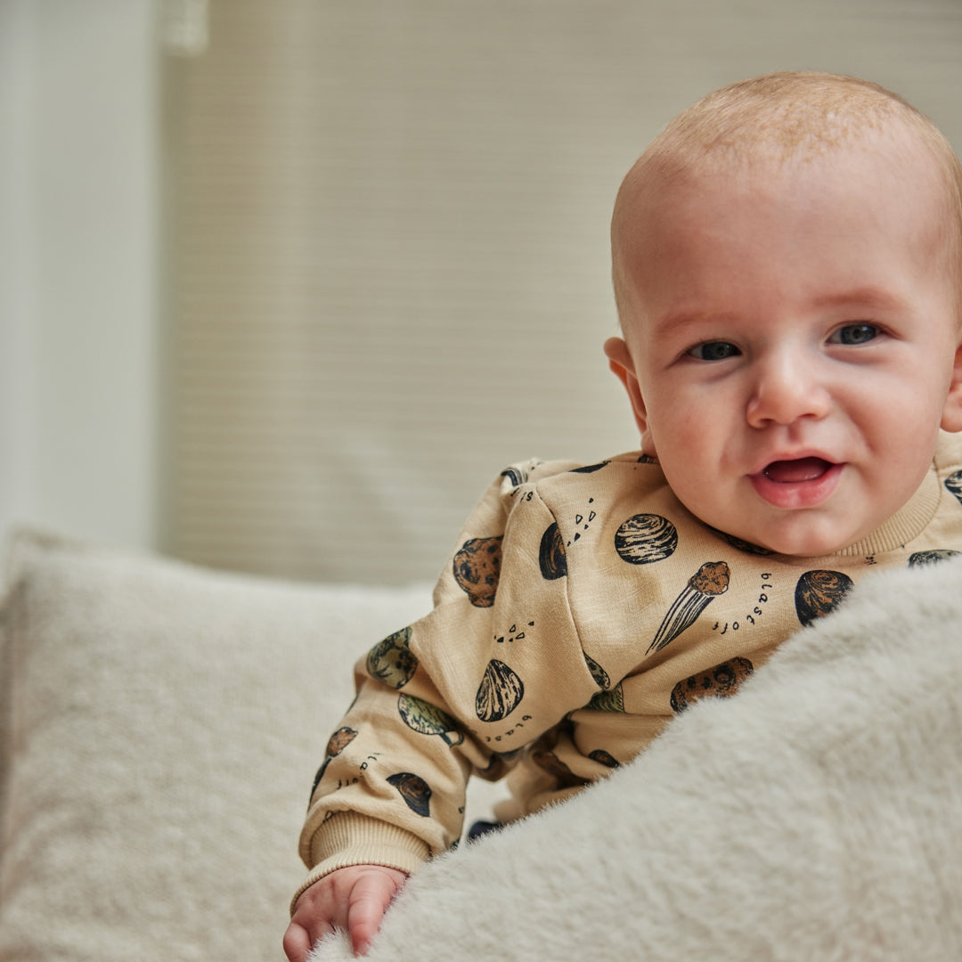 Dirkje Genser - Space