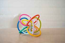 Manhattan Toy Aktivitetsleke Winkel Colourpop