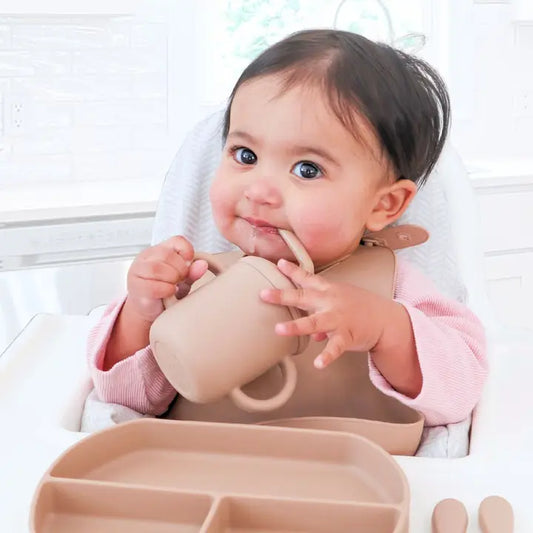 Baby Bliss Drikkekopp med Sugerør i Silikon Caramel