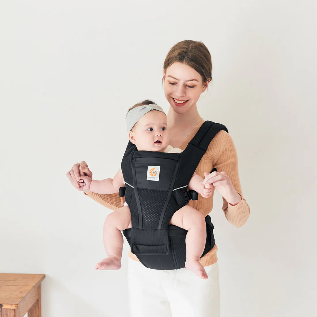 Ergobaby Alta Hoftebæresele Onyx Black
