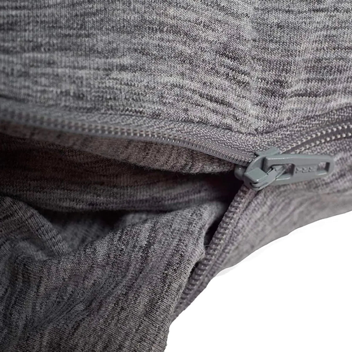 Woombie Babysvøp Grow With Me 0-18mnd - Grå